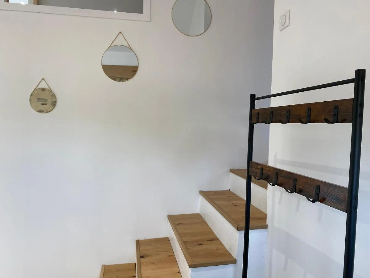 Villa Le Petit Paddock Villeneuve-les-Cerfs 0*,  Francia